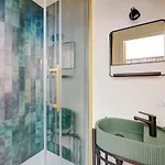 Cozy Flat With Jacuzzi - 2bdr Apartment Paris