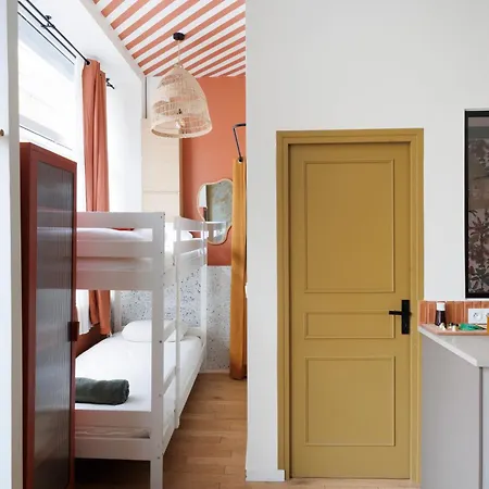 Cozy Flat With Jacuzzi - 2bdr Apartment *