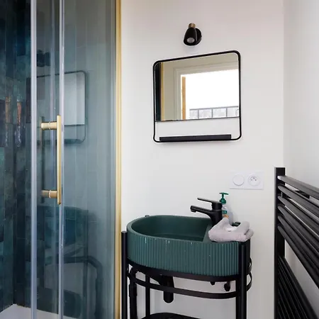 Cozy Flat With Jacuzzi - 2bdr *