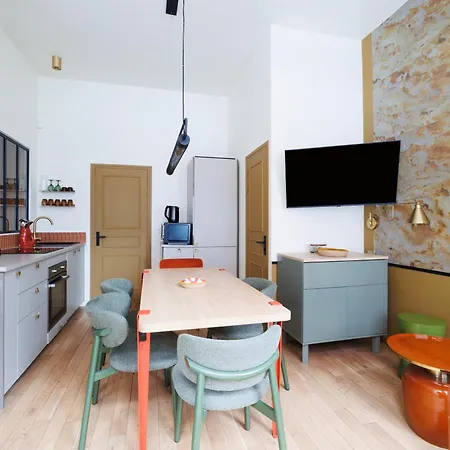 Apartment Cozy Flat With Jacuzzi - 2bdr Paris