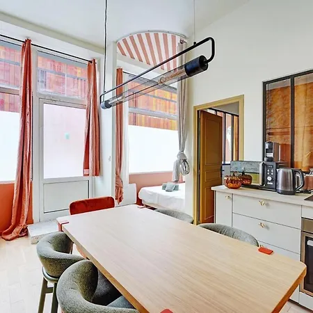 Cozy Flat With Jacuzzi - 2bdr * Párizs